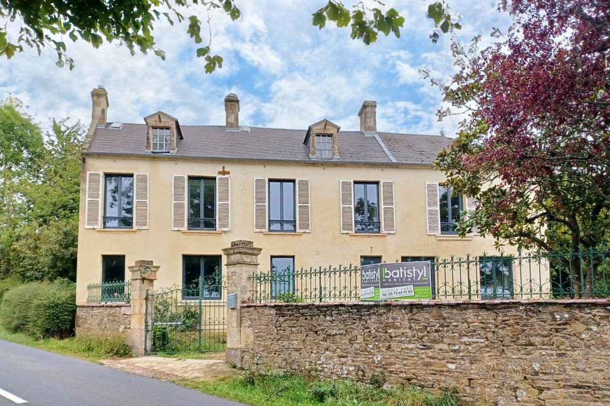 Rénovation intégrale d'une maison avec des menuiseries en PVC